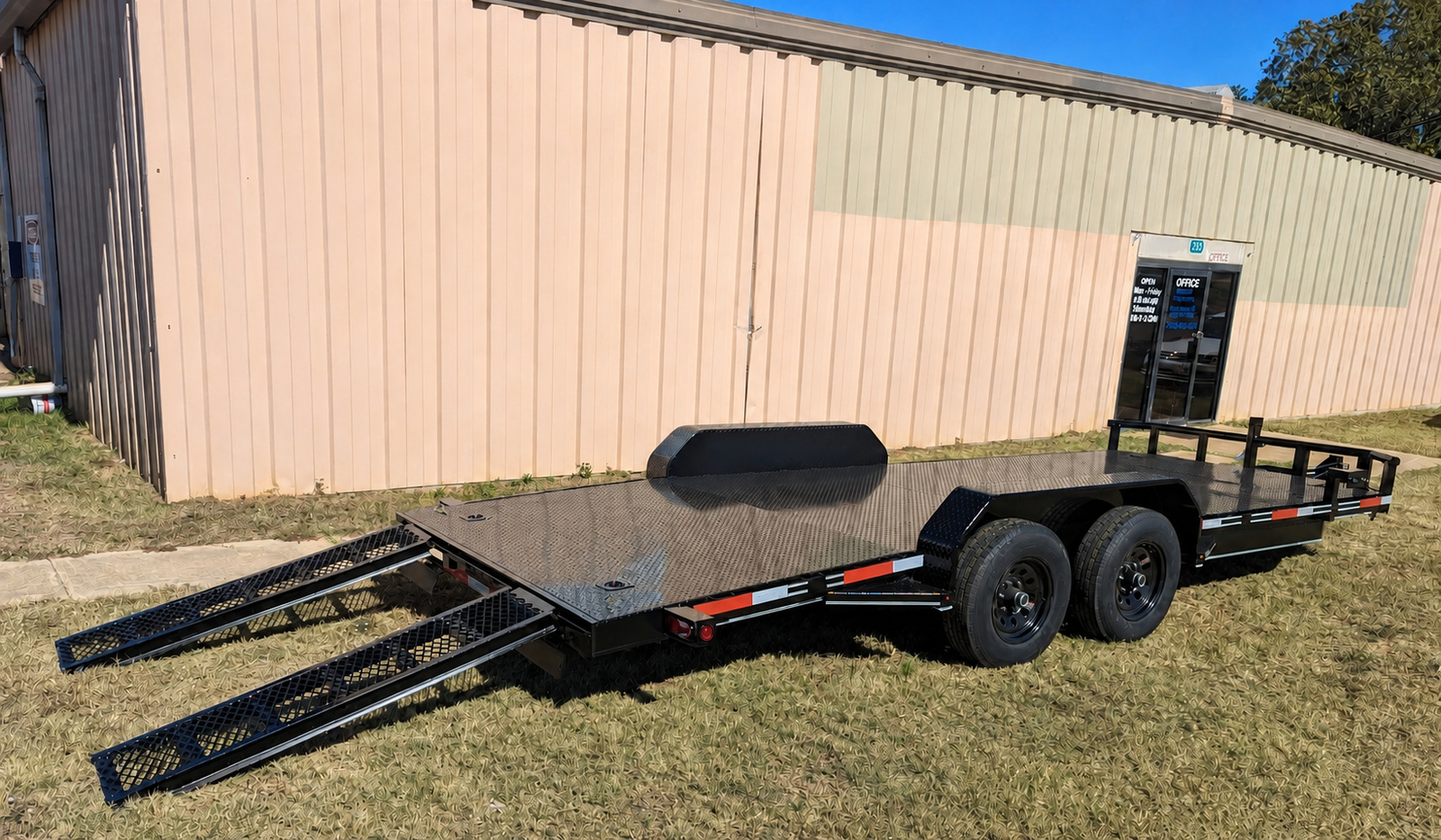 Professional tandem car hauler trailer diamond plated flooring with dual ramps